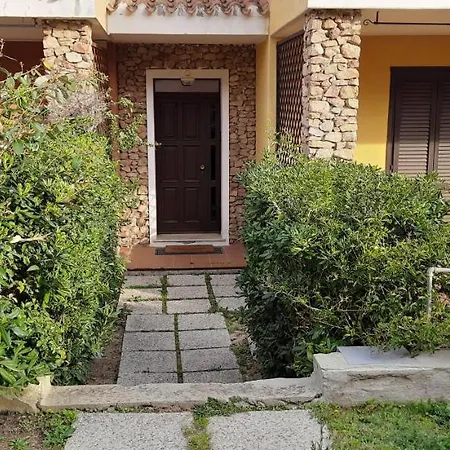 Apartment & Sea *