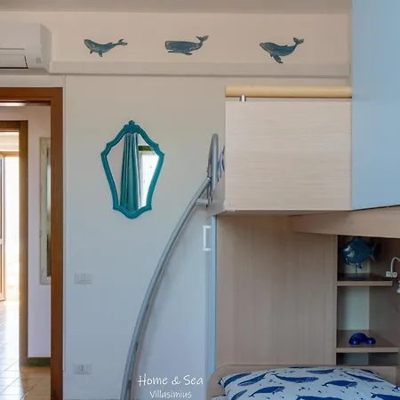 Apartment & Sea